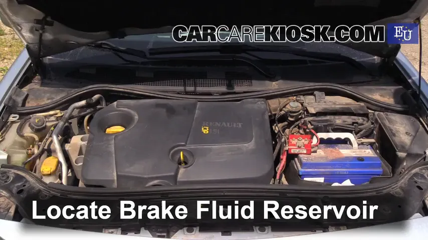 2003 Renault Megane Authentique 1.5L 4 Cyl. Turbo Diesel Liquide de frein Ajouter du liquide